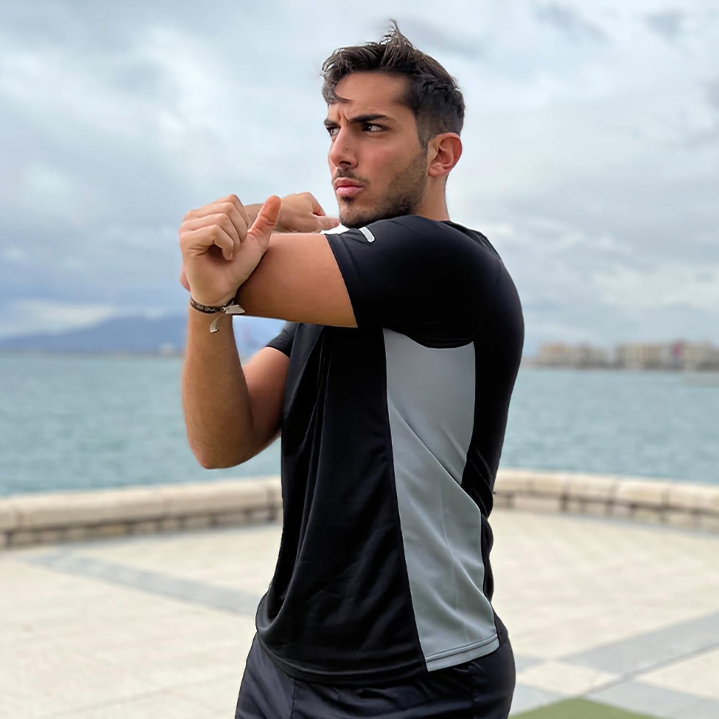 GOMITA 3 Piece Playeras Gym Hombre,Camisetas de Running de Secado Rápido para Entrenar,Correr,Estar en Forma y Mucho Más (MX/US, Alfa, XX-Grande, Regular, Regular, Negro Blanco Rojo)