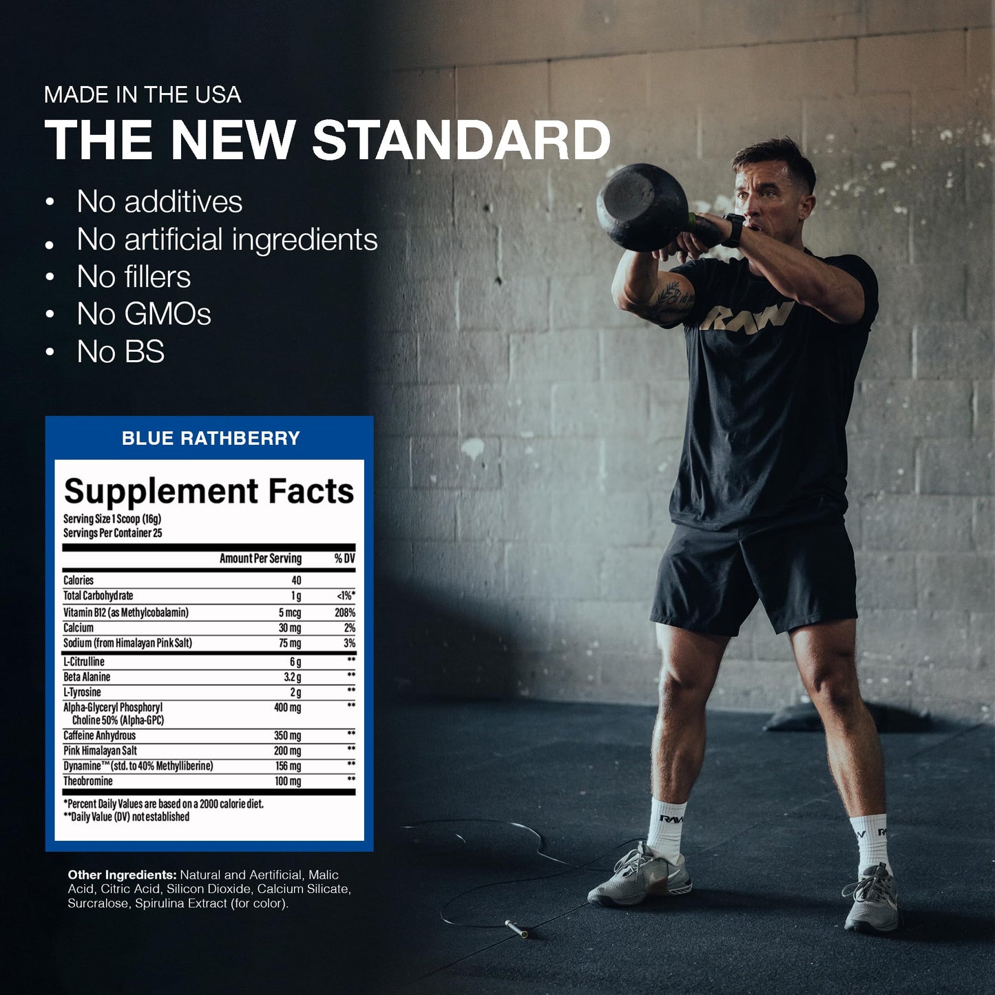 RAW Polvo de pre-entrenamiento, Essential CHARGED (azul Rathberry) - Suplemento preentrenamiento para hombres y mujeres - Apoya la concentración, el estado de ánimo y el rendimiento - cafeína,
